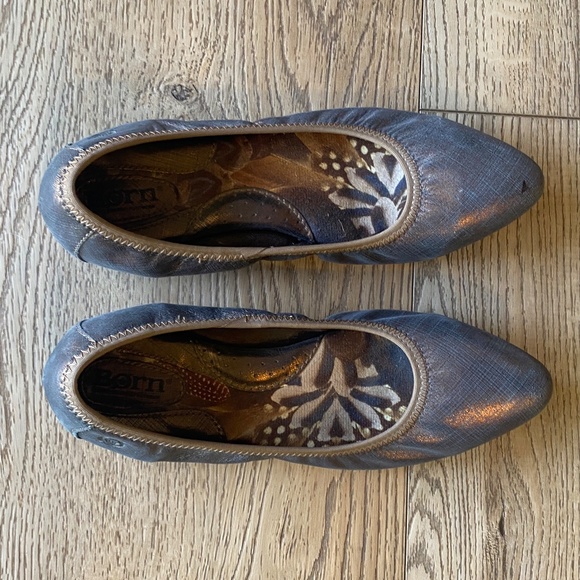 Born Bronze Metallic Flats - Size 7 - Picture 7 of 7